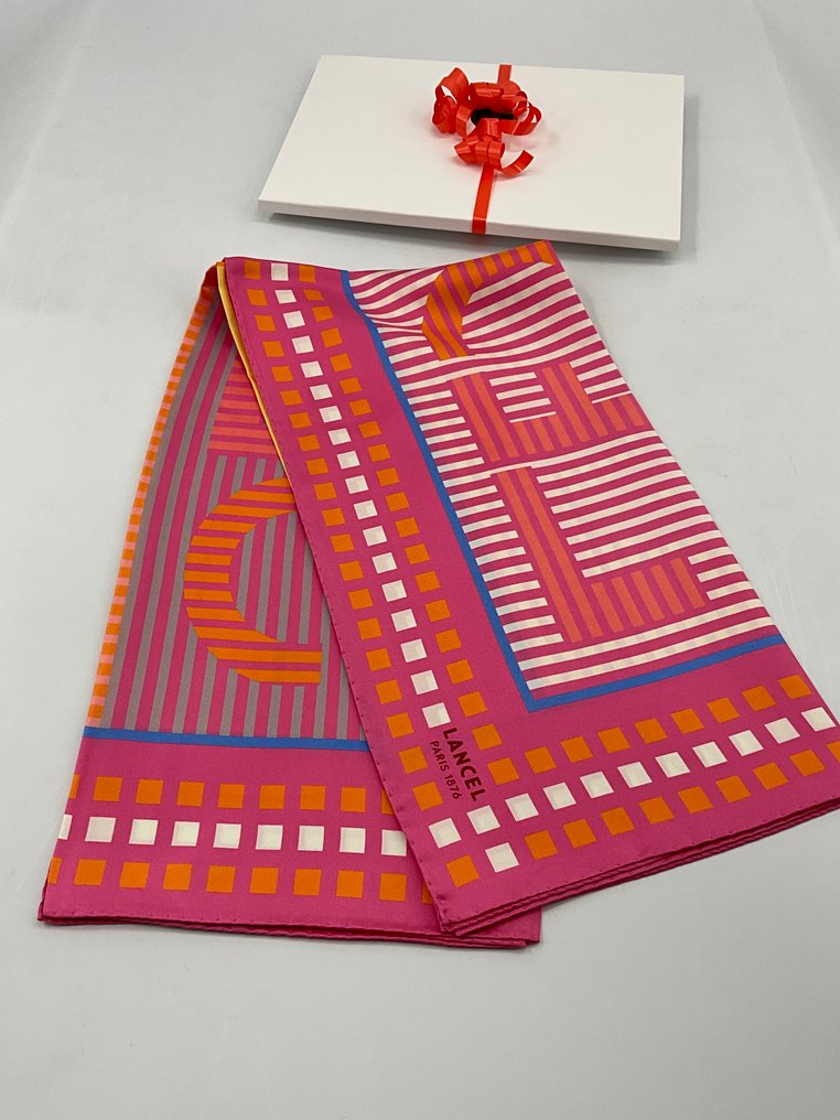 Lancel - PARIS 1876 , monogramme / - 圍巾 #1.0