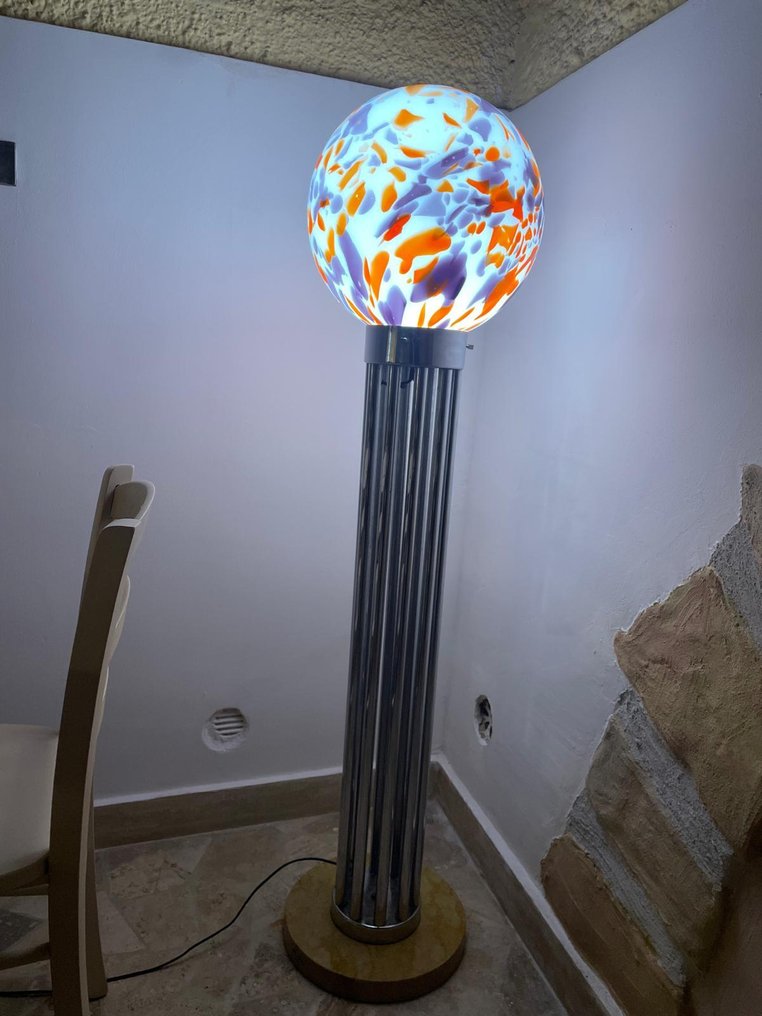 Lampa podłogowa - Stal #1.0