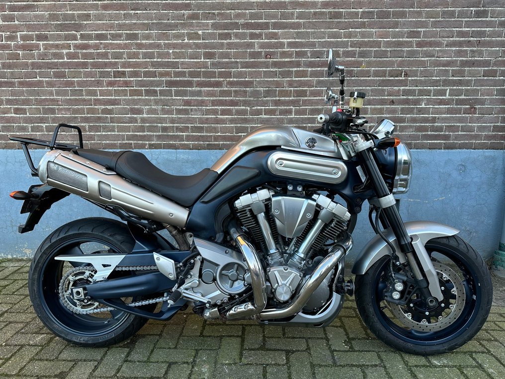 Yamaha - MT01 - Stage 1 - Akrapovic - 1670 cc - 2005 #1.0