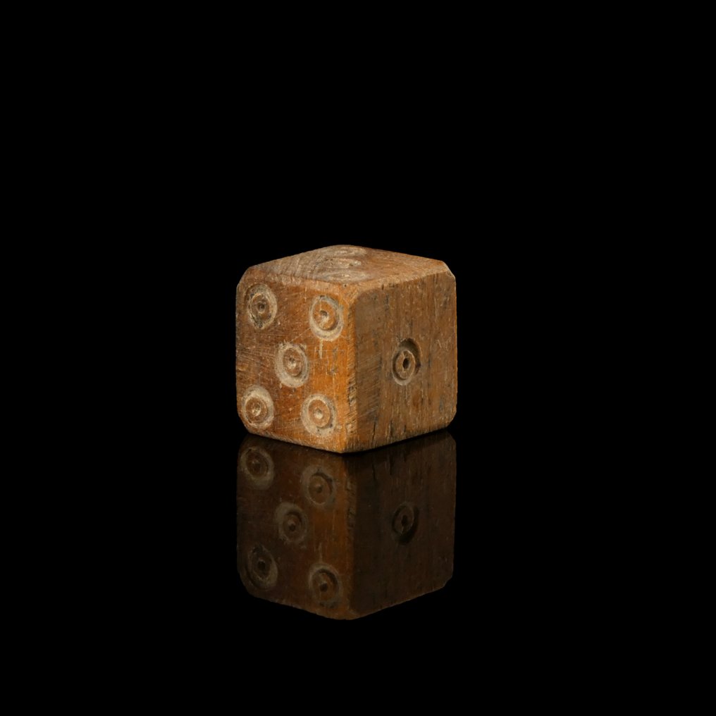 Ancient Roman Bone Legionary Gaming Dice  (No reserve price) #1.0