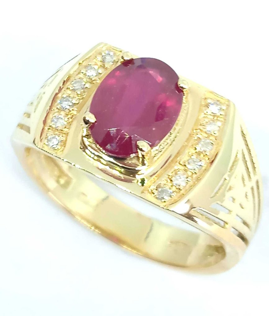 Ring - 18 kt. Yellow gold -  3.12ct. tw. Ruby - Diamond #1.0