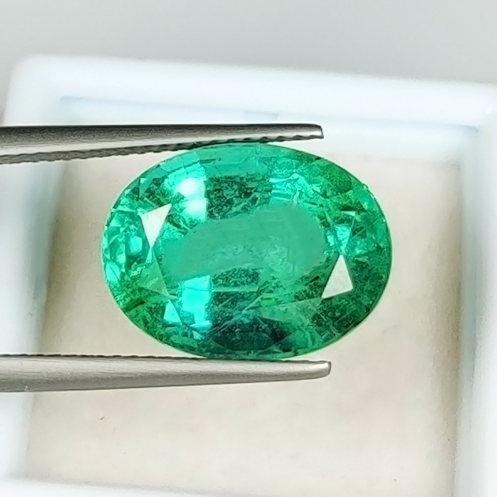 Smaragd - 8.31 ct - Nemzetközi Gemmológiai Intézet (IGI) #1.0