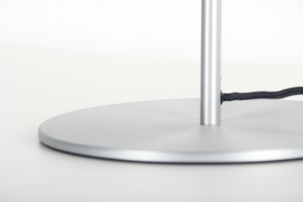 Frandsen - Philip Bro - Table lamp - Champ Table Lamp – Aluminium - Aluminium #4.3