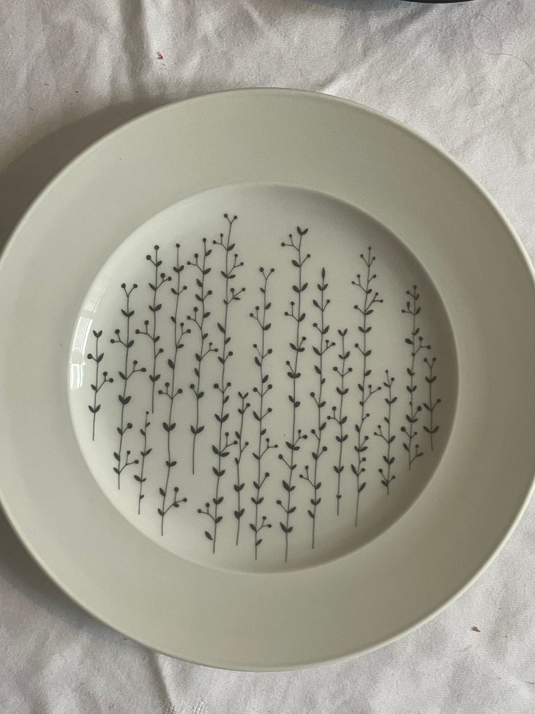 Rosenthal - Tapio Wirkkala - Σερβίτσιο καφέ (23) - Λευκή και μαύρη πορσελάνη #1.0