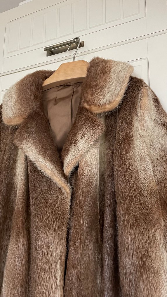 Artisan Furrier - 皮毛大衣 - 复古 #1.0