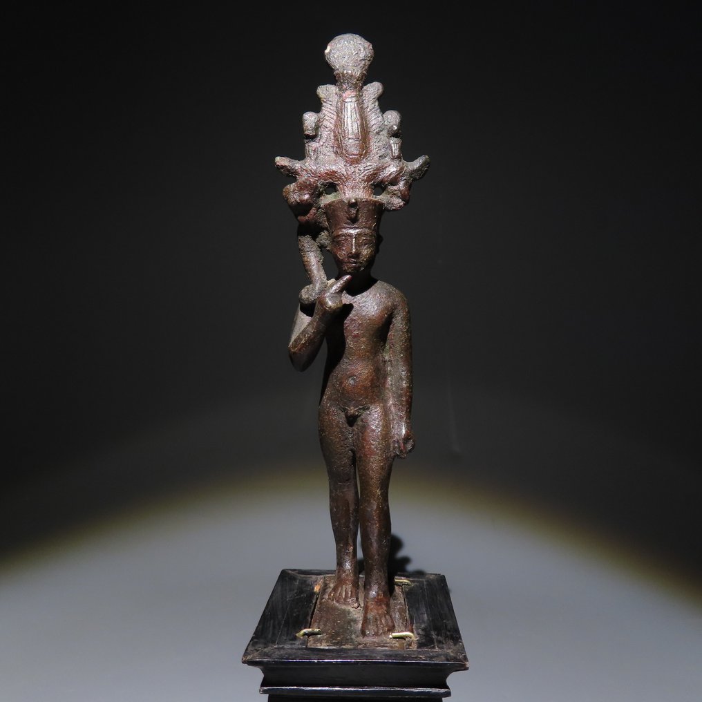 Αρχαία Αιγυπτιακή Μπρούντζος Άγαλμα του θεού Χαρπoκρατία. Όψιμη Περίοδος, 664 - 332 π.Χ. Ύψος 13,5 εκ. #1.0