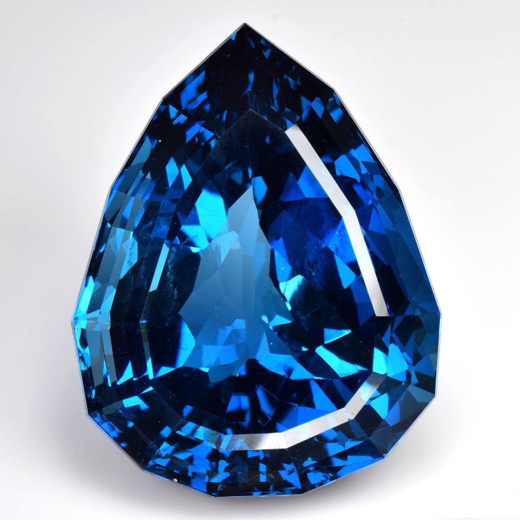 蓝色 黄宝石  - 69.76 ct - 国际有色宝石协会（ICA GemLab） - 伦敦蓝拓帕石 #1.0