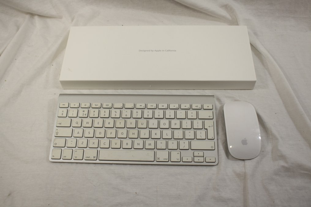 Rare find: Apple Wireless Keyboard (A1314) &amp; Apple Wireless Magic 