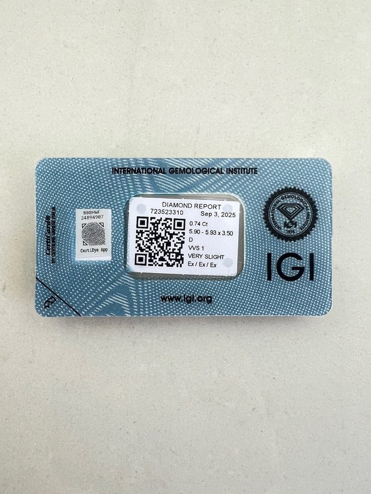 1 pcs 钻石  (天然)  - 0.74 ct - 圆形 - D (无色) - VVS1 极轻微内含一级 - 国际宝石研究院（IGI） #2.1