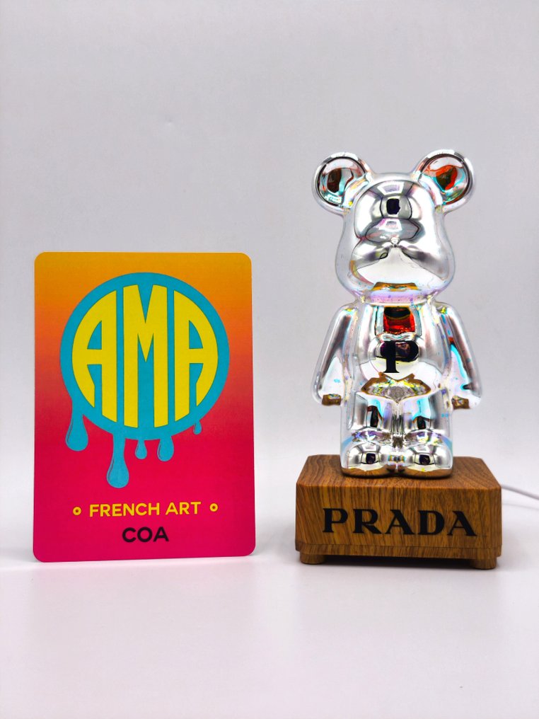 AMA • Pope (1985) - Aurora Borealis - Prada #2.1