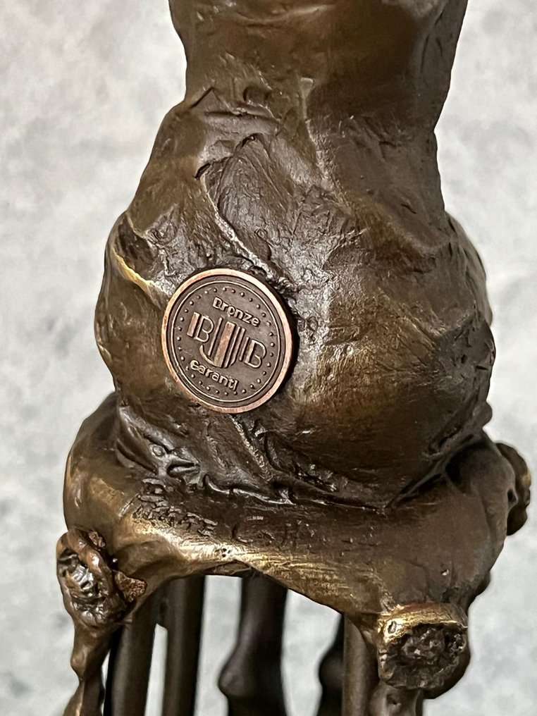 Statue, Vrouw op barkruk - 28 cm - Bronze #3.2