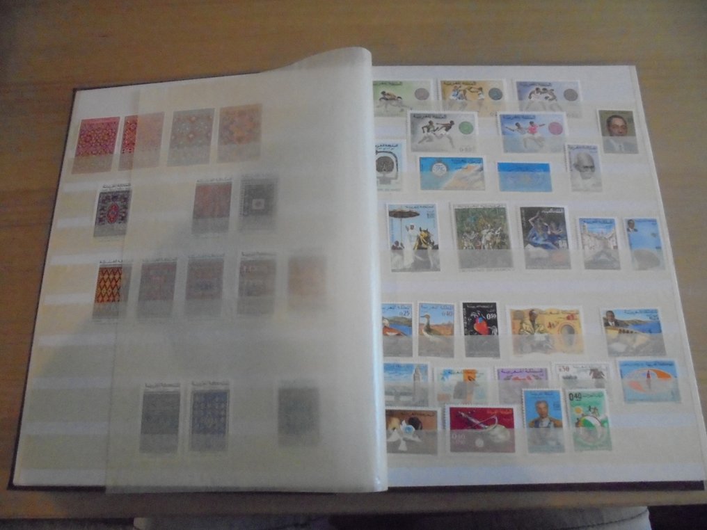 Γαλλική αποικία 1937/1970 - Συλλογή γραμματοσήμων από τις Γαλλικές Αποικίες, Αλγερία και μερικά γραμματόσημα από διάφορες χώρες. #1.0