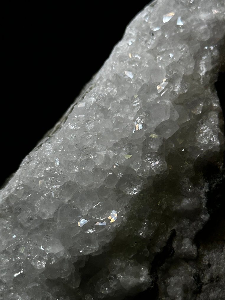 Extensive druse of very white DATOLITE on vein. Crystals on matrix - Height: 174 mm - Width: 95 mm- 1804 g - (1) #4.3