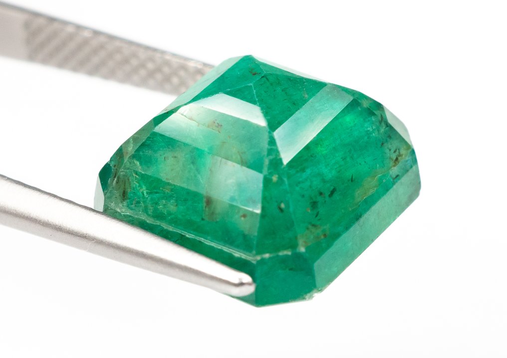 Nincs minimálár Smaragd  - 6.75 ct - Nemzetközi Gemmológiai Intézet (IGI) - Mély kékeszöld #4.3