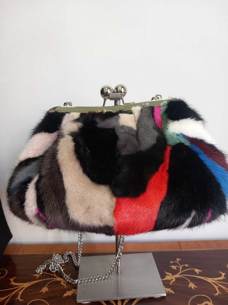 Artisan Furrier - Táska #1.0