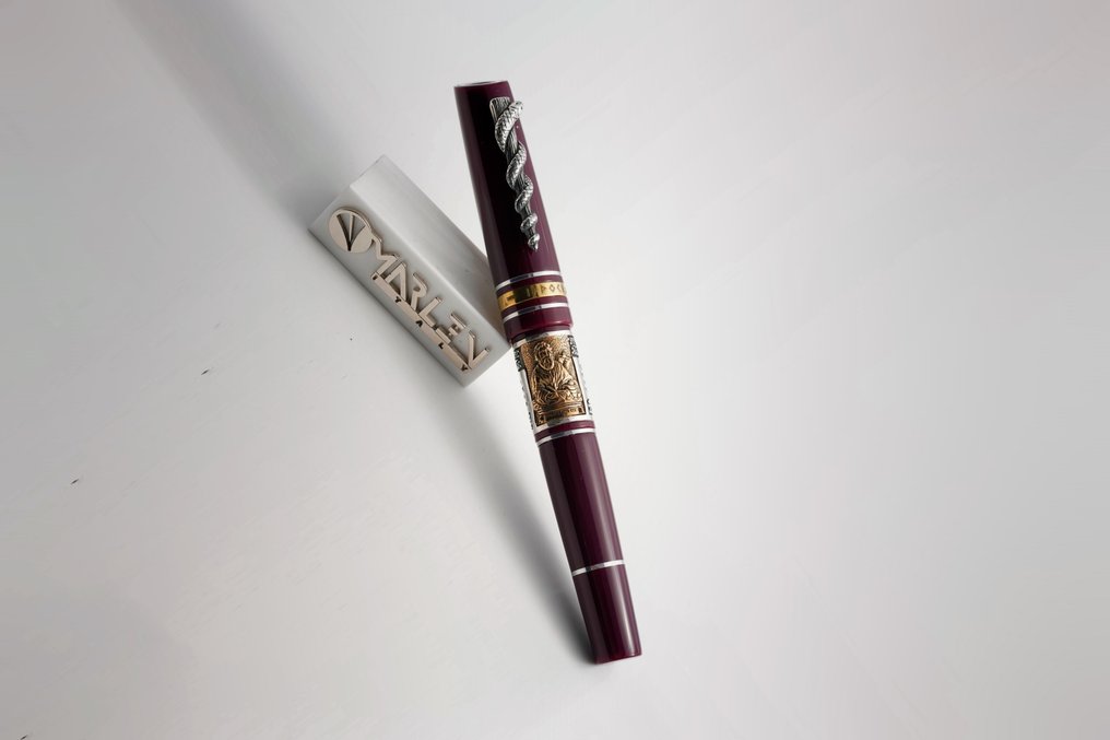 Marlen - Ippocrate Bordeaux (dedicata al mondo della medicina) - Special edition in Resina e Argento - Vulpen #1.0
