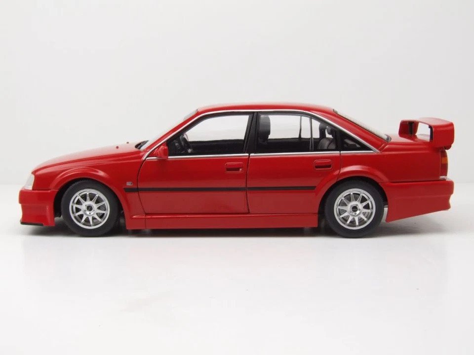 Solido 1:18 - Modelbil - Opel Omega 3000 Irmscher #4.3