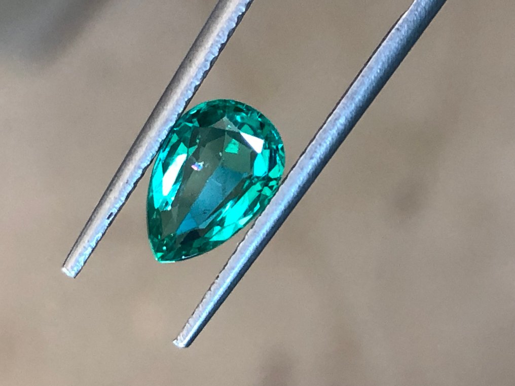 1 pcs Grøn Smaragd - 1.30 ct - International Gemological Institute (IGI) - Ingen reservation #4.3