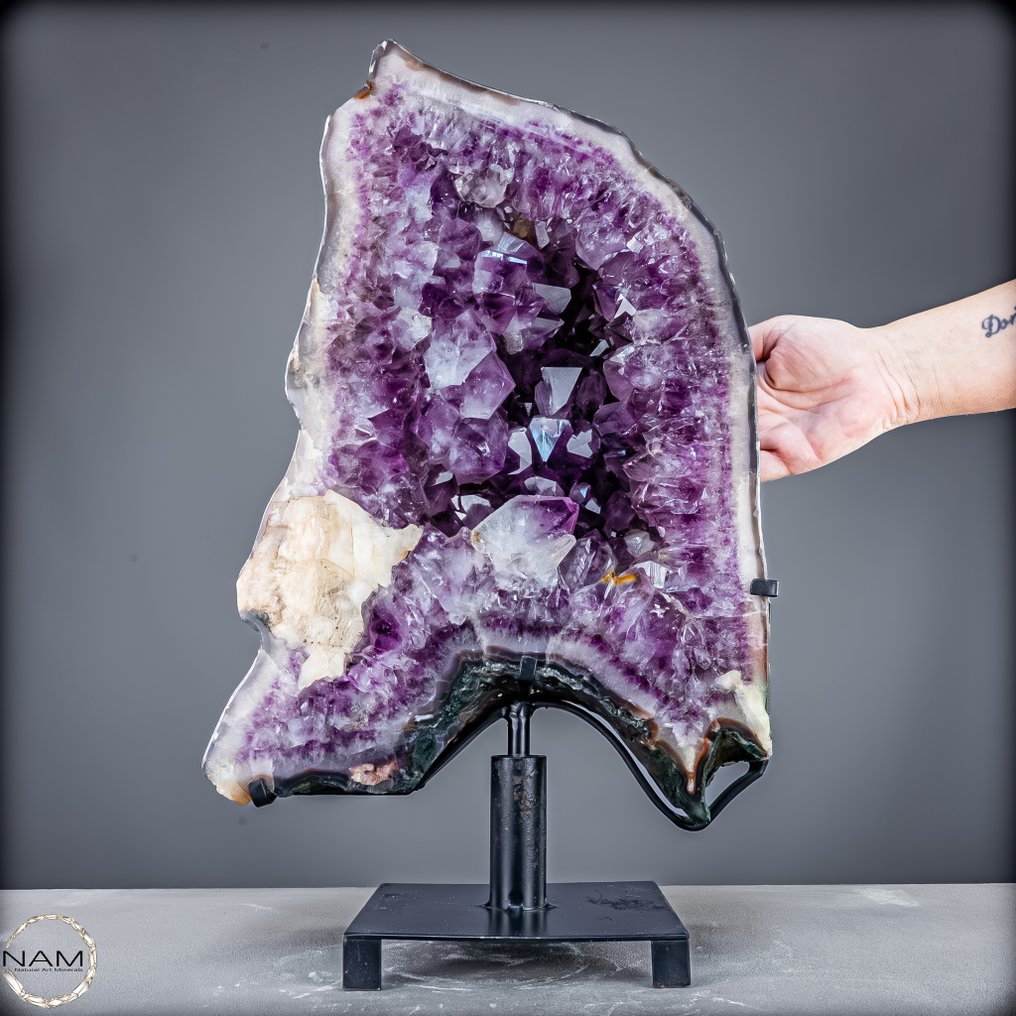 独一无二的玛瑙片配紫水晶簇——正反面完美和谐 乌拉圭- 17129.36 g #1.0