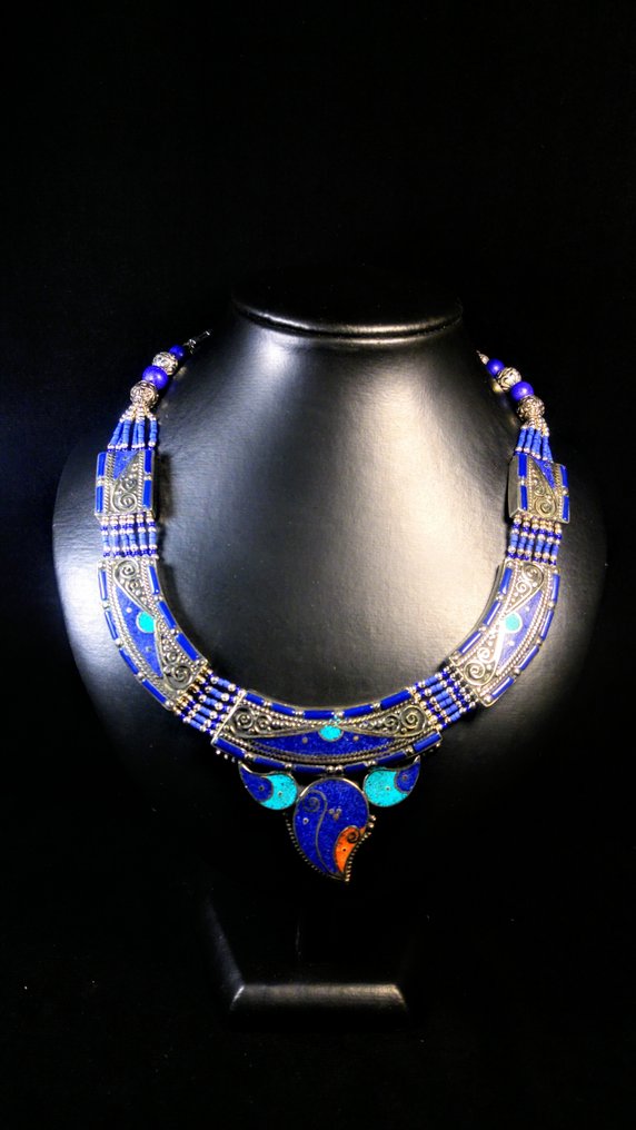 Μοναδικό κολιέ - Κολιέ #1.0