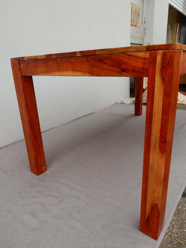Wolfmöbel - Dining table - Acacia - Solid wood #1.0