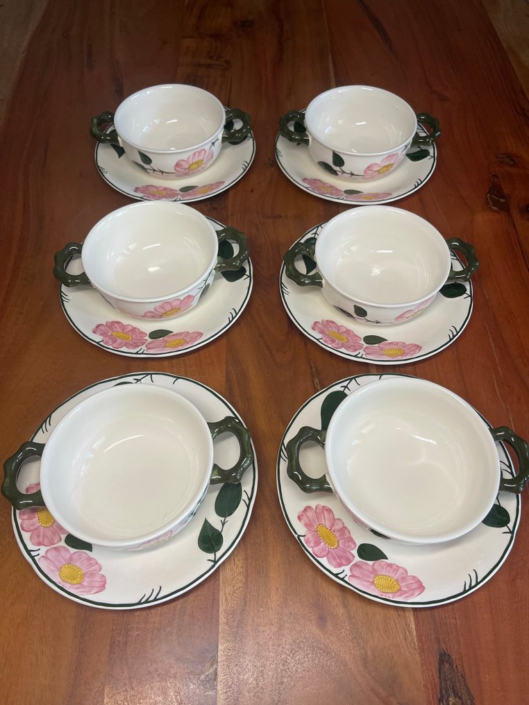Villeroy & Boch - Set of soup bowls (12) - Porcelain - Wildrose #1.0