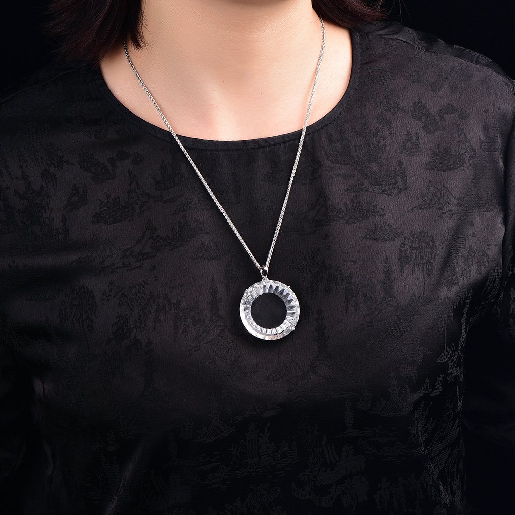 ALGT 认证 - 巨大且精湛的天然石英吊坠 一眼就能突出的非凡清晰度- 35.77 g #1.0