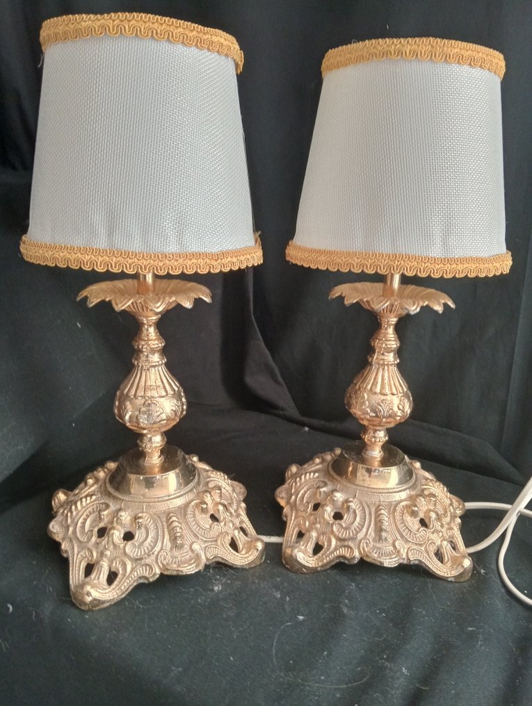 Lamppu (2) - Kullattu messinki - Yöpöydän lamput #1.0