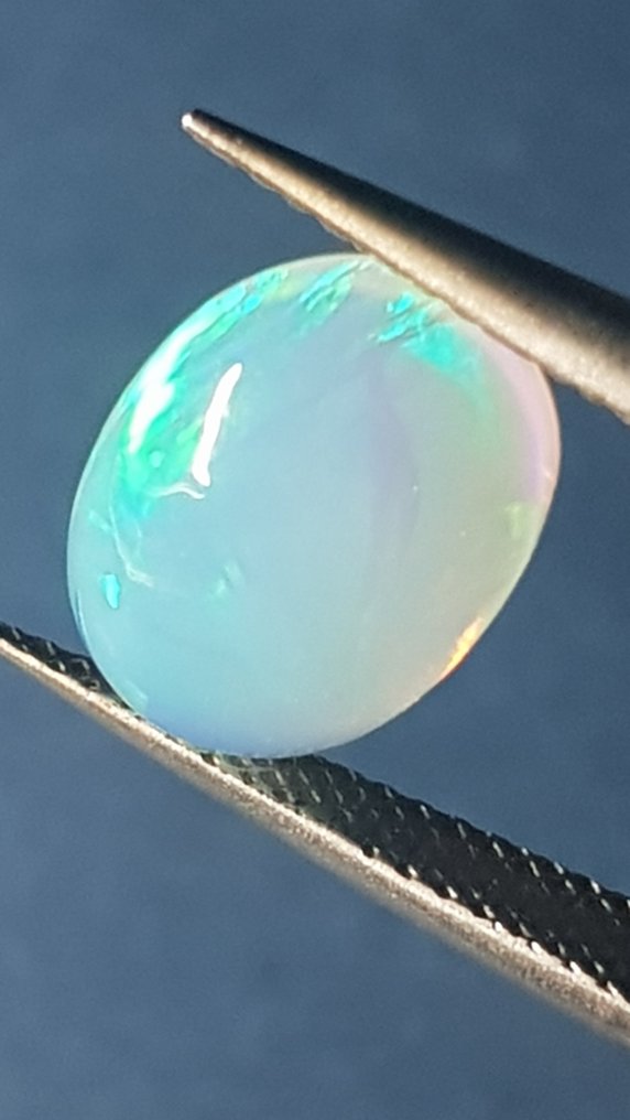 Zonder minimumprijs - 2 pcs Kleurloos Opaal - 4.65 ct - Antwerp Laboratory for Gemstone Testing (ALGT) - Intens spel van kleuren #2.1