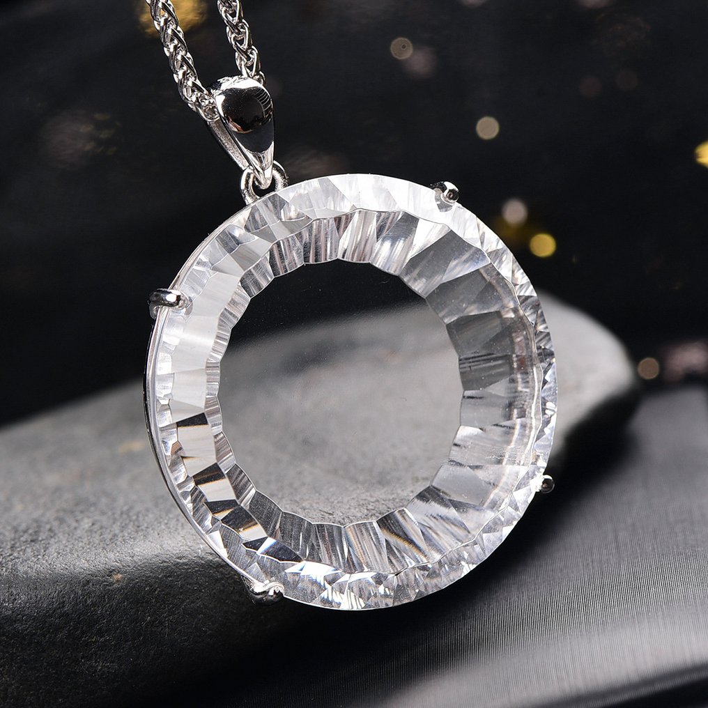 ALGT 认证 - 巨大且精湛的天然石英吊坠 一眼就能突出的非凡清晰度- 35.77 g #4.3