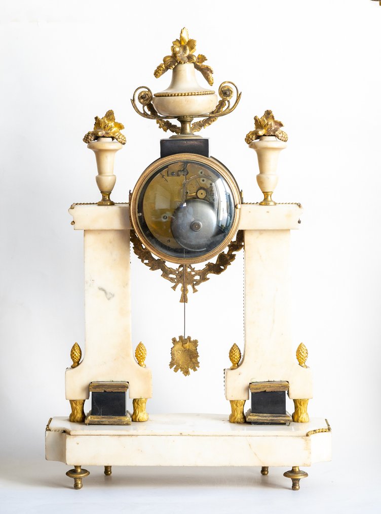 Portico clock Louis XVI - Gilt bronze - 1790 #4.3