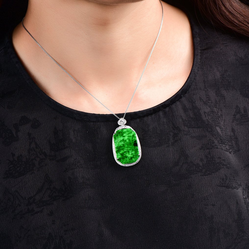 认证未处理翡翠吊坠(A货) 艺术与自然优雅的完美融合- 4.14 g #2.1