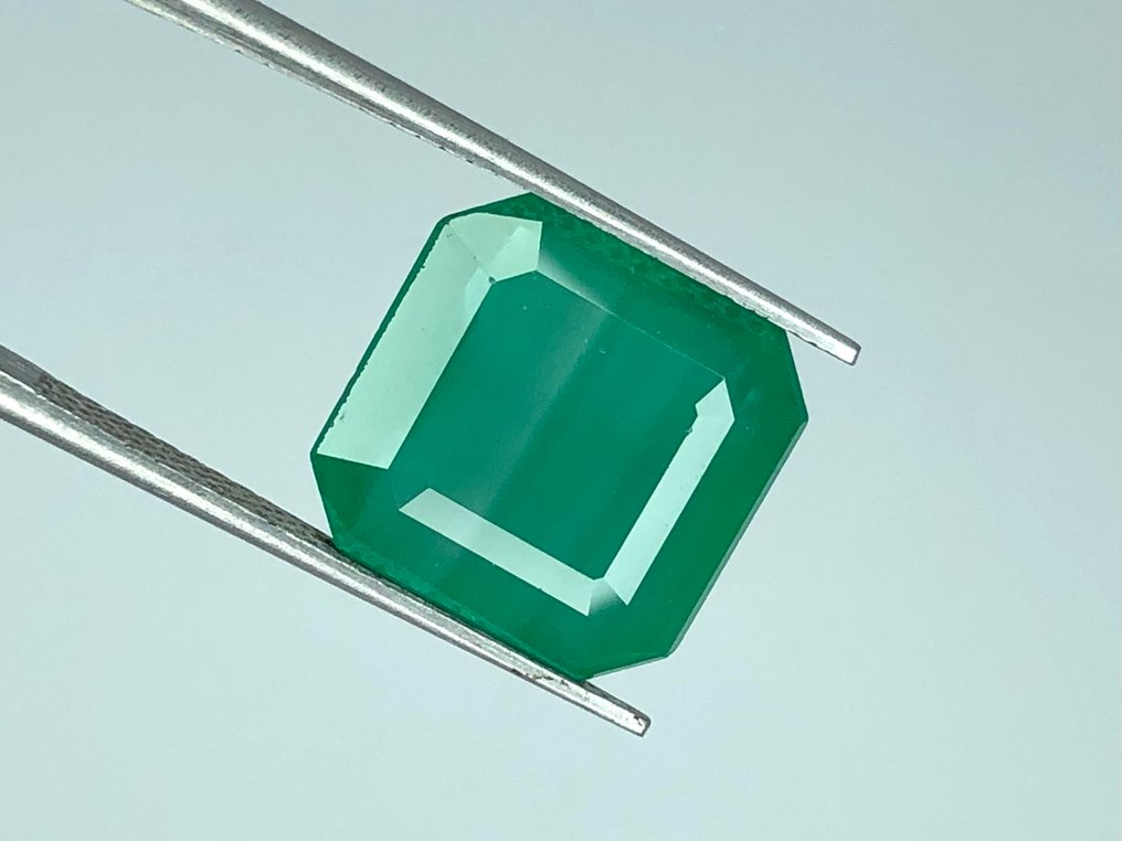 Grønn Smaragd - 10.22 ct - Det internasjonale gemologiske institutt (IGI) #2.1