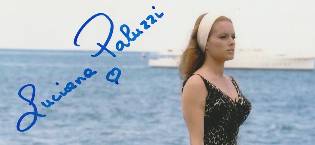 James Bond 007: Thunderball - Signed by Luciana Paluzzi (Fiona Volpe) #3.2