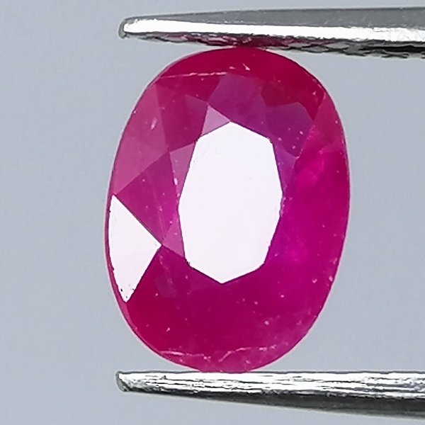 Piros Rubin - 0.91 ct - Instituto Gemólogico Español (IGE) #2.1