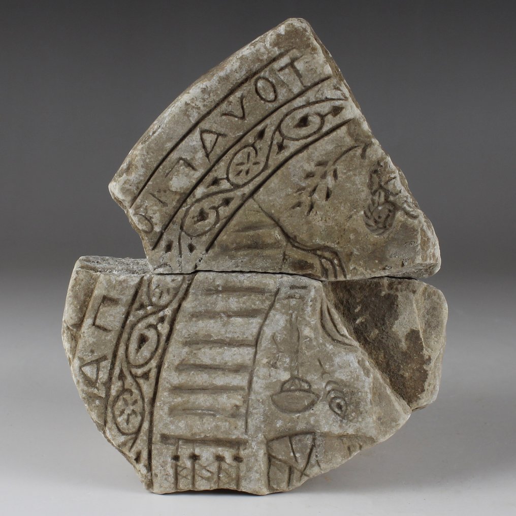 基督教的，中世纪的 石灰岩 带有铭文‘ΤΟΝ ΑΓΙΟ[.] ΠΑ[---]’的容器模具，用以指代一位圣人。 #3.2