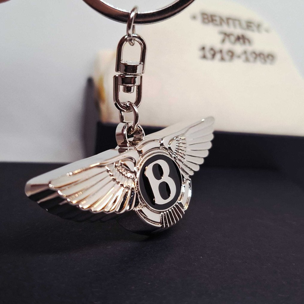 Key chain - Bentley. 18k gold plated #4.3