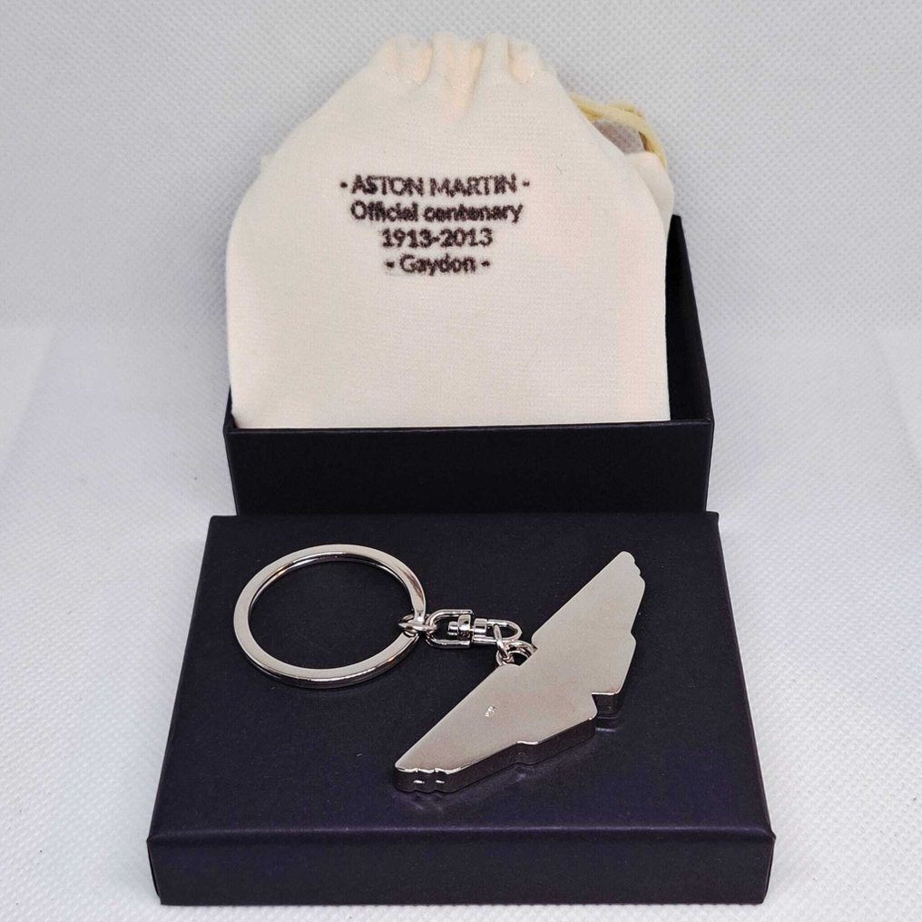Key chain - Aston Martin laminated gold #3.2