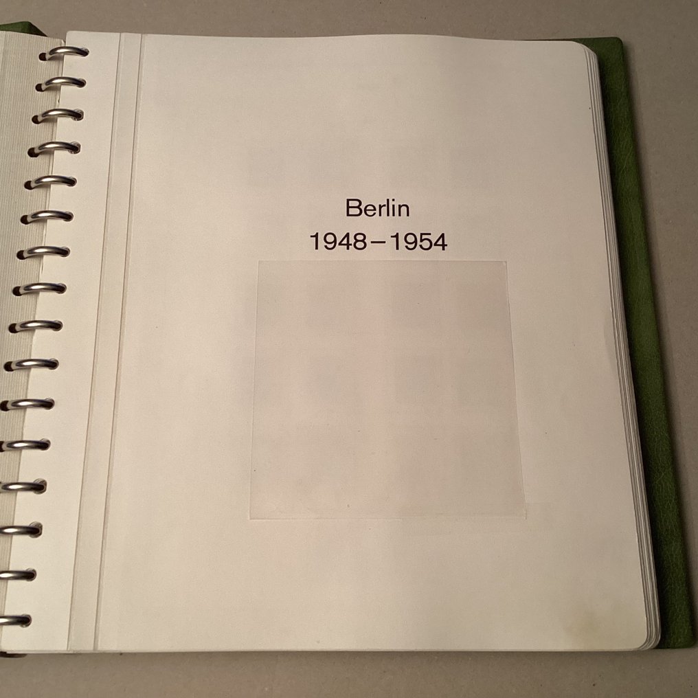 Berlin 1948/1981 - Dual Collect Album, almost complete - Michel 1/658 #3.2