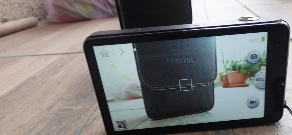 Samsung Galaxy - EK-GC100 Digital camera #1.0