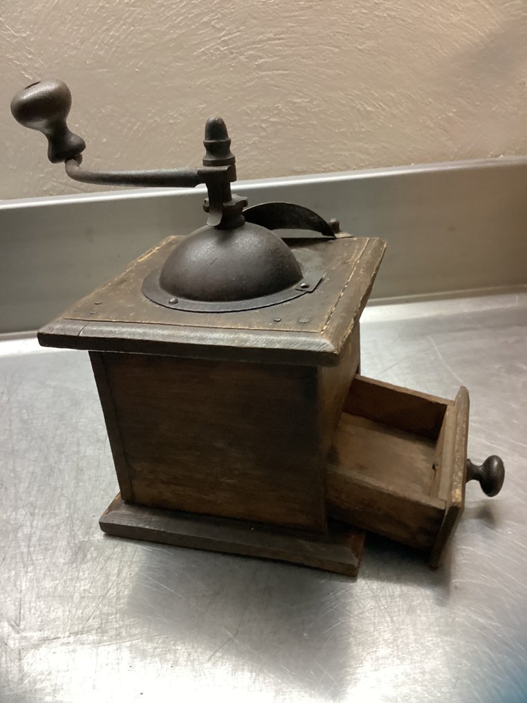 Kaffekvarn (3) - trä, metall, plast #3.2