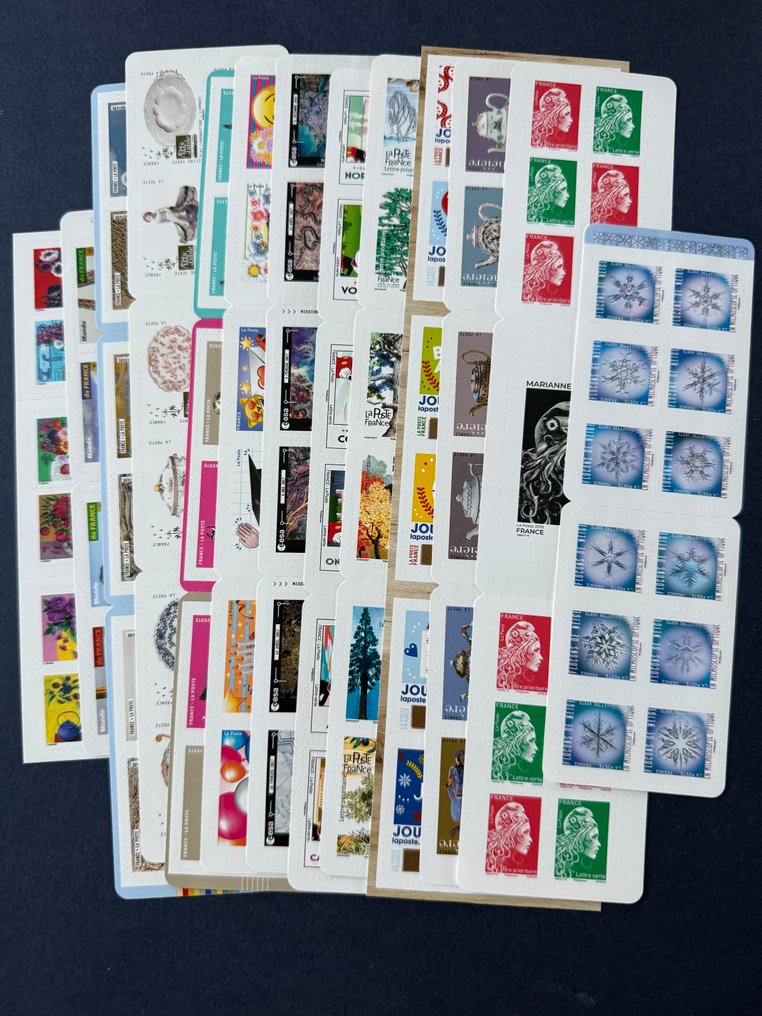 Francja  - Notesy samoprzylepne '2018', 13 notesów w STANIE NOWYM ** - TB #1.0