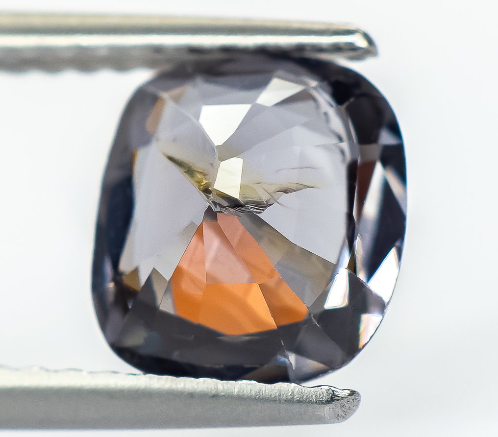 Fără preț de rezervă Spinel - 1.69 ct - GRA (Laboratorul de analiză a pietrelor prețioase din Anvers) - Gray (Burma) #4.3