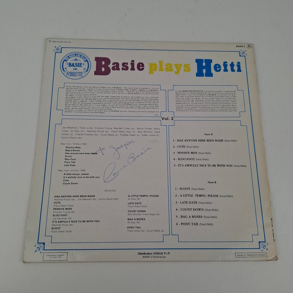 Count Basie - SIGNED BY COUNT BASIE (1904-1984) - Basie Plays Hefti - Vinyl record - 1970 #1.0
