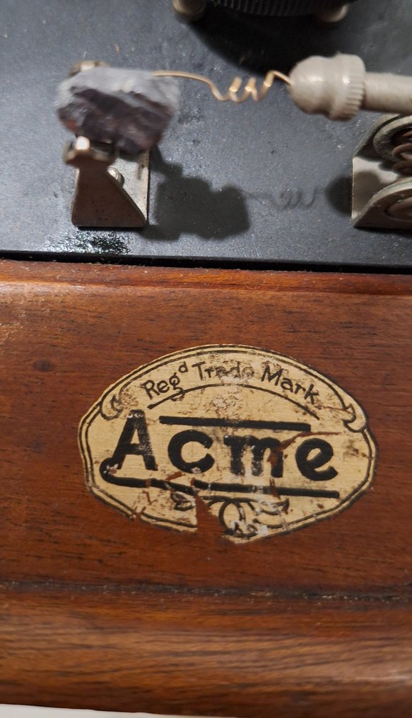 Acme - No..1 Kristalontvanger (Vroege, BBC-gestempelde Editie) Radio #3.2