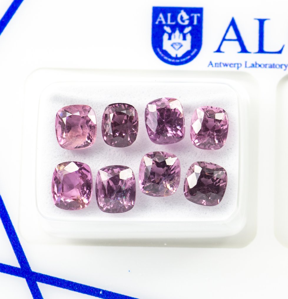 No Reserve Price - 8 pcs Spinel - 5.60 ct - Antwerp Laboratory for Gemstone Testing (ALGT) - Vivid Purplish Pink #1.0
