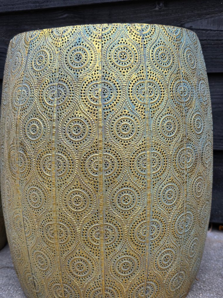 Side table (2) - 鋁 - 迪拜 - 巴洛克 #4.3