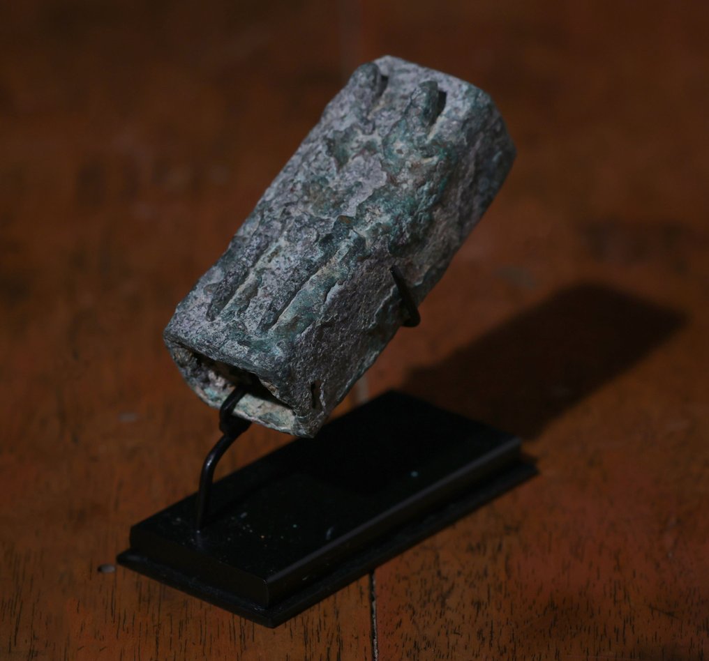 Ancient Egypt bronze double lizard sarcophagus - 2.5 cm #4.3