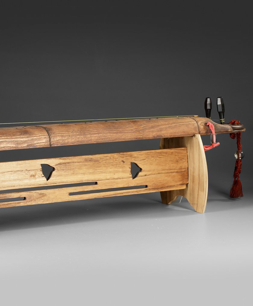 Nigenkin tradizionale giapponese a 2 corde raro 二弦琴 - Legno, Kiri (legno di paulownia), Cristallo - Giappone - Seconda metà del XIX secolo (inizio del periodo Meiji) #2.1