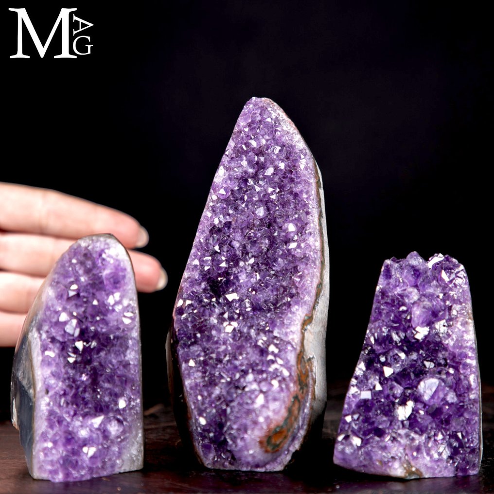 Amethyst Druse Set - Natural Deep Purple Color - Peru - Height: 133 mm - Width: 53 mm- 1378 g #1.0